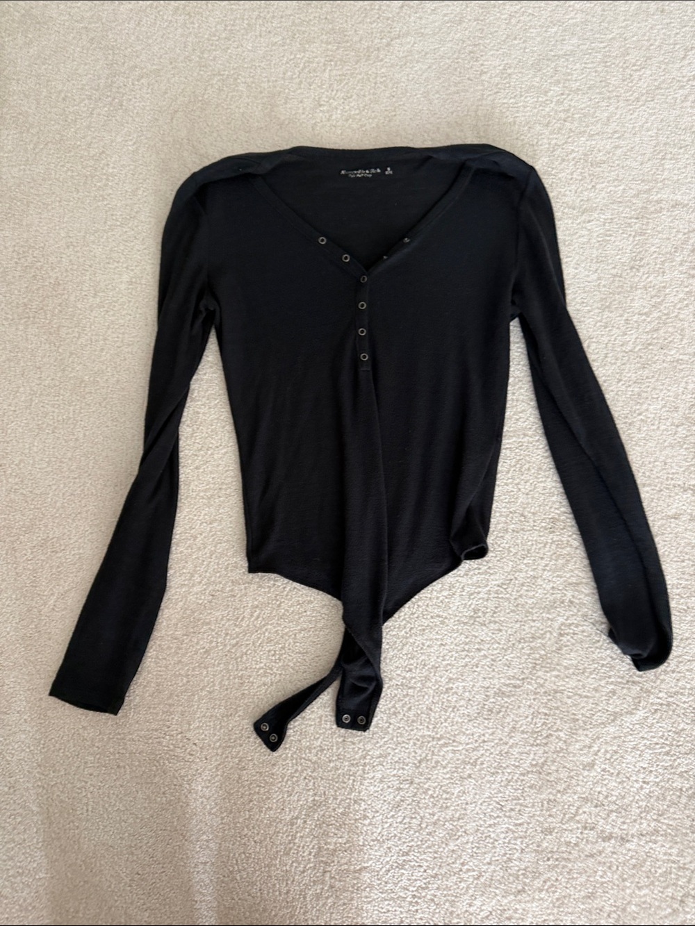 Abercrombie & Fitch Black Long-Sleeve Snap Bodysuit